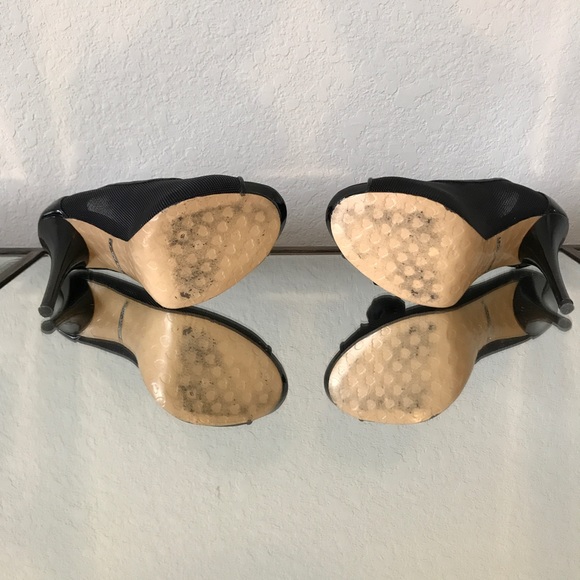 Betsey Johnson size 7 black heels - Picture 6 of 6